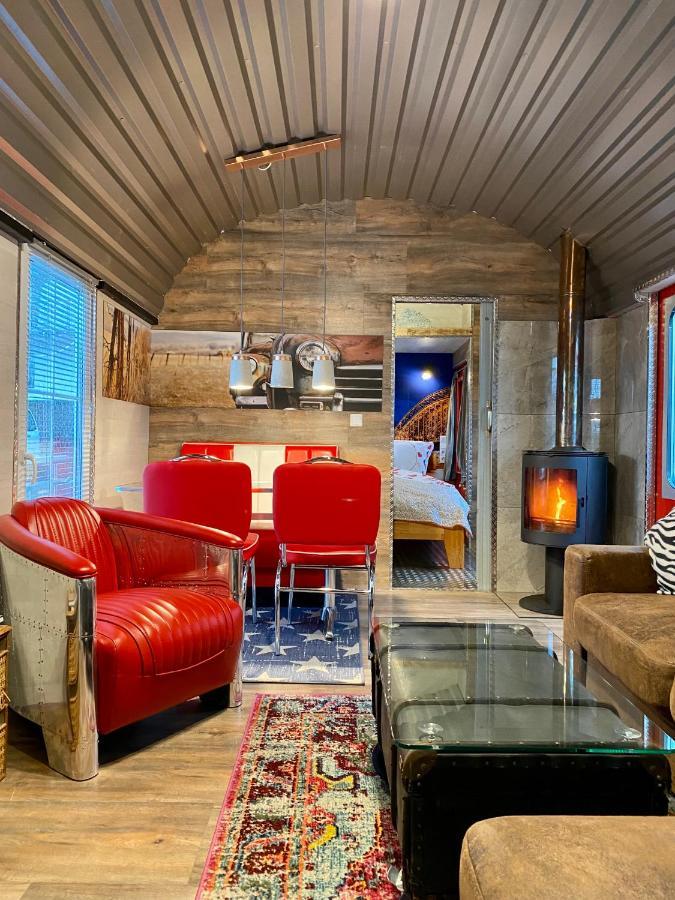 Gleis 2, Waggon Mit Ofen, Optional Mit Whirlpool Und Sauna Dahlem  Exteriör bild