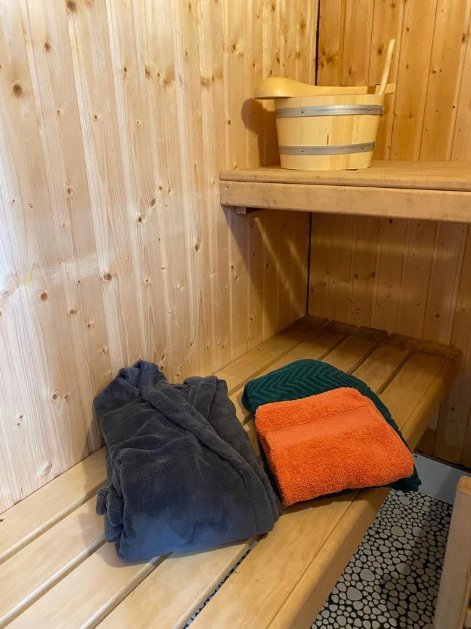 Gleis 2, Waggon Mit Ofen, Optional Mit Whirlpool Und Sauna Dahlem  Exteriör bild