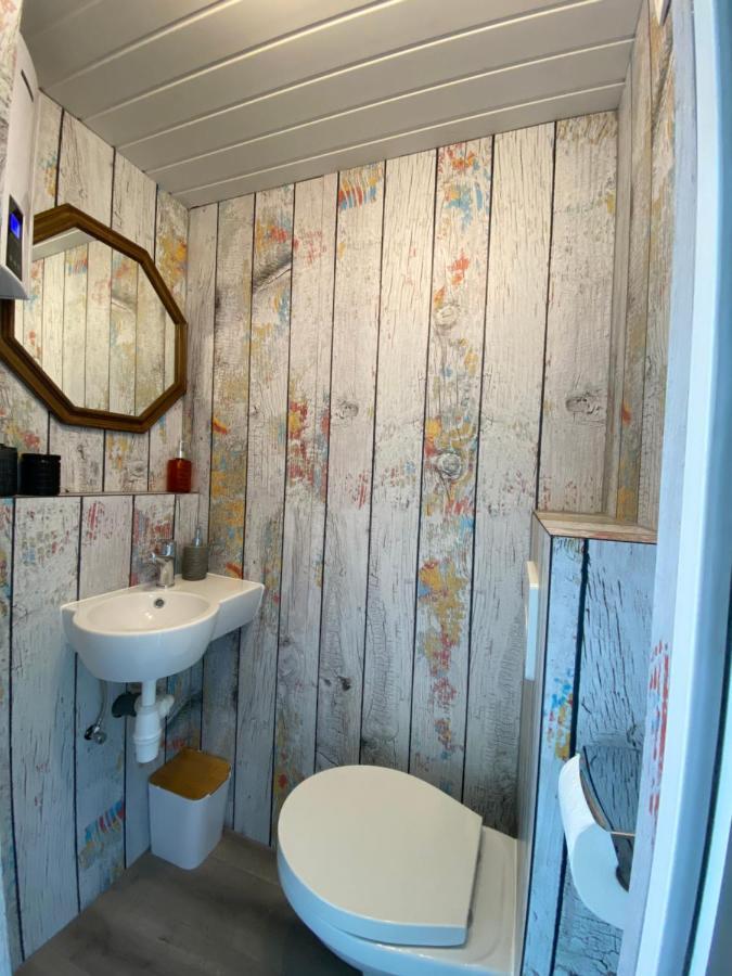 Gleis 2, Waggon Mit Ofen, Optional Mit Whirlpool Und Sauna Dahlem  Exteriör bild
